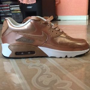 Nike Air Max 90 SE LTR (GS) ! Size: 5.5Y